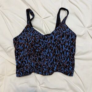 Lulu align tank size 4